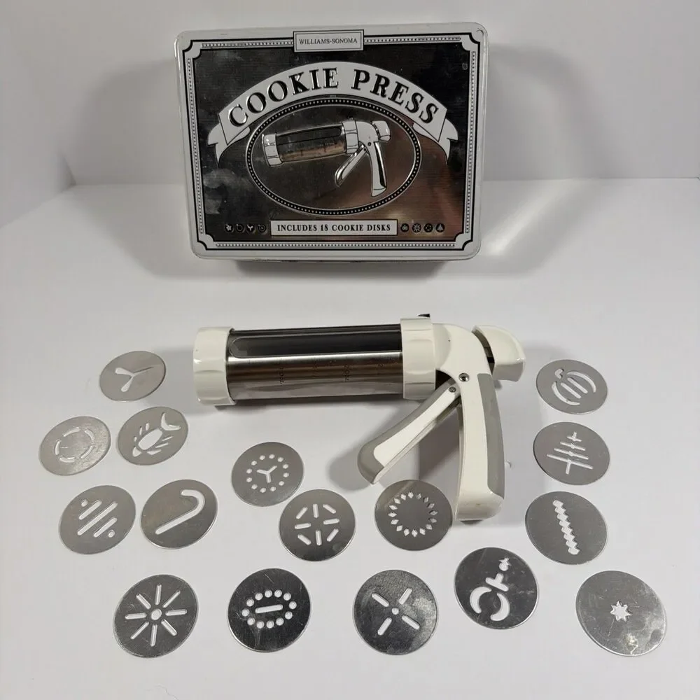Williams-Sonoma Cookie Press w/ 18 Disks & Tin Used Great Shape Complete Set